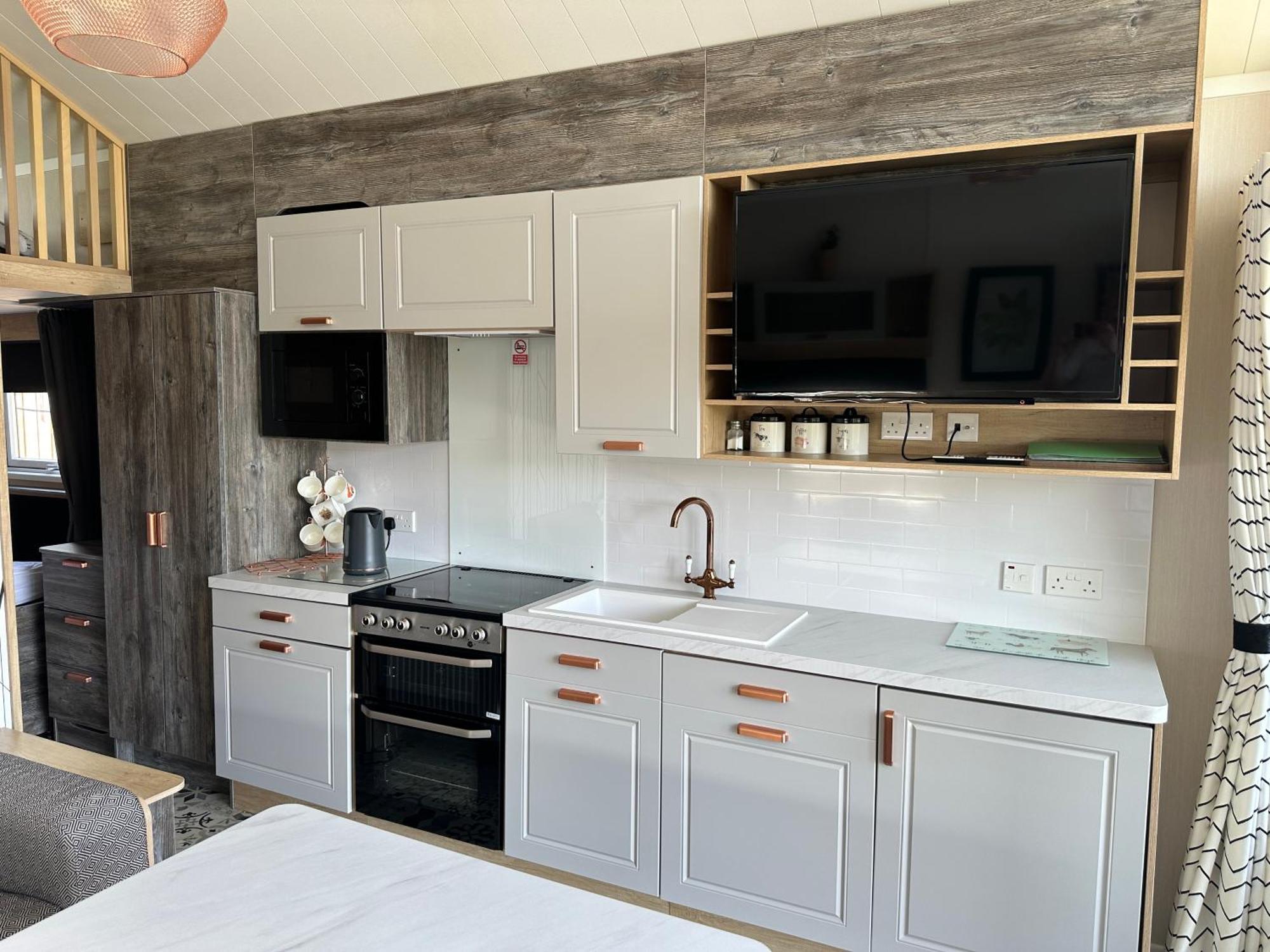 The Pods At Haulfryn Caravan Park Whitford Екстериор снимка